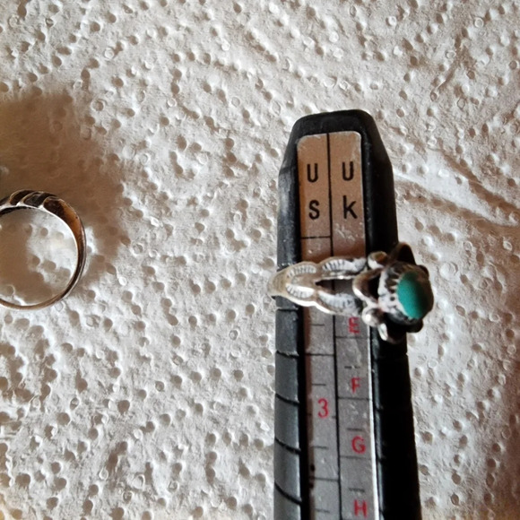 Vintage Sterling silver ring bundle sizes 2-4 - Picture 5 of 16